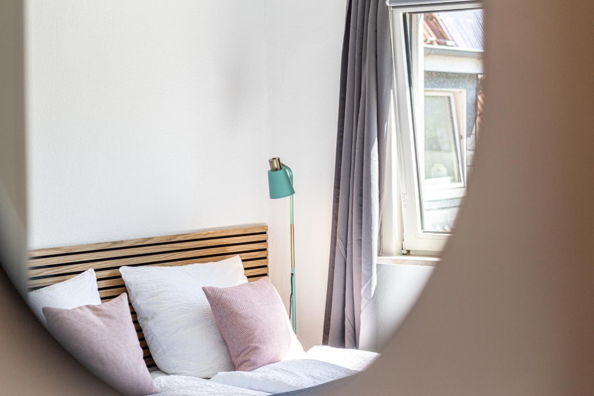 Have-A-Nice-Stay - Nahe Der U-Bahn Nach Hamburg - Natur 1 Minute Entfernt - Baecker & Restaurants 500M - Lidl 800M - Zentrum 1,5Km Ahrensburg Eksteriør billede